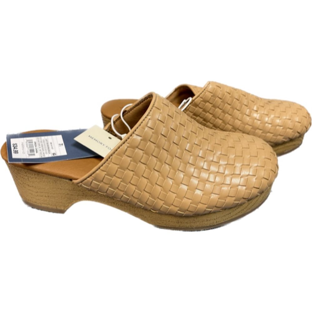 Universal Thread Women's Magnolia Heels Wedges Light Brown SIZE 7.5 NEW IN BOX